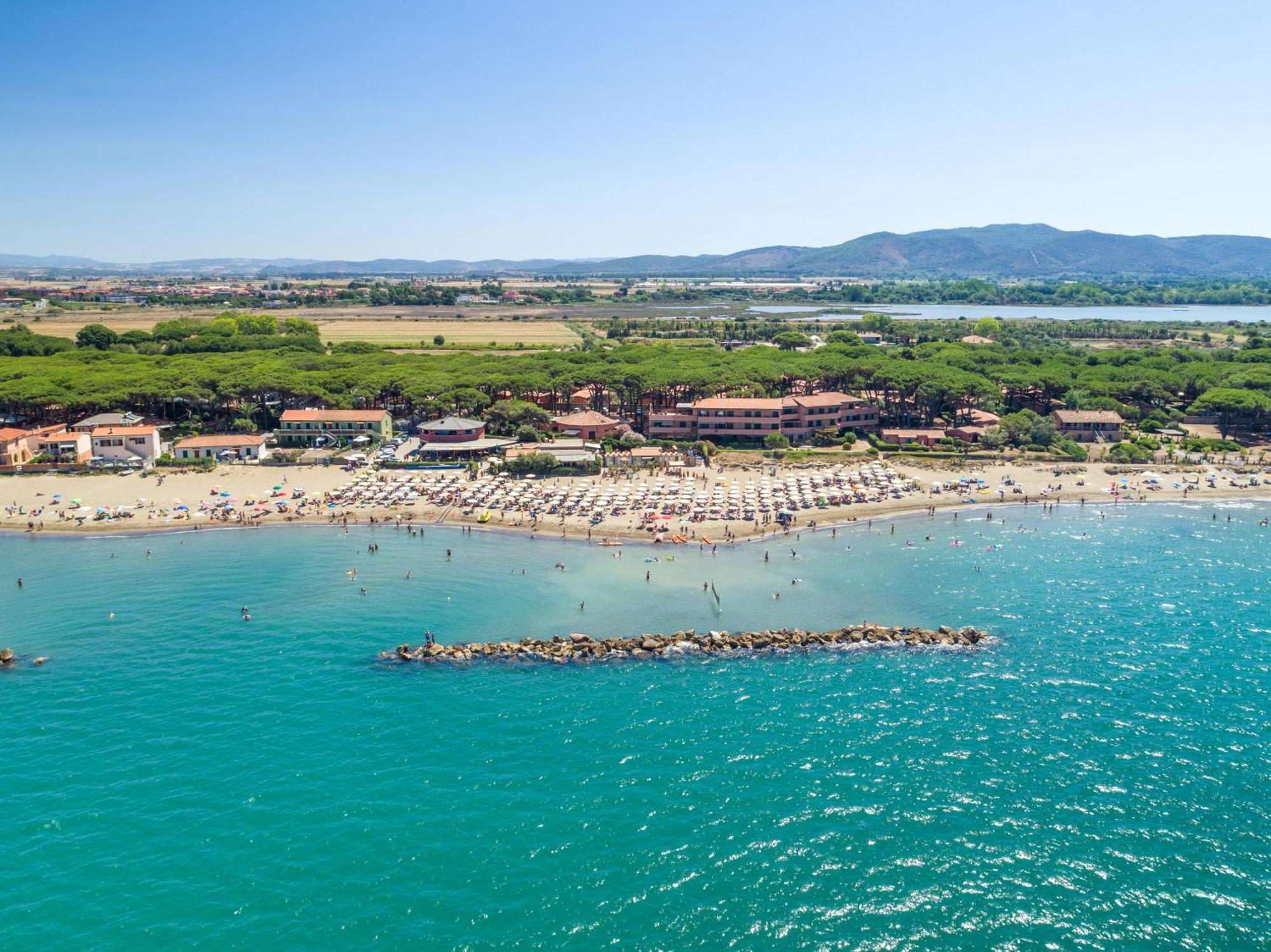 Gitavillage Argentario Albinia Exterior foto The beach of Portonovo